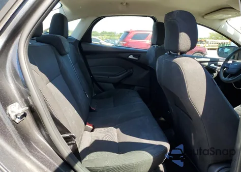 2018 Ford Focus Se from USA, damaged, VIN 1FADP3F22JL319803